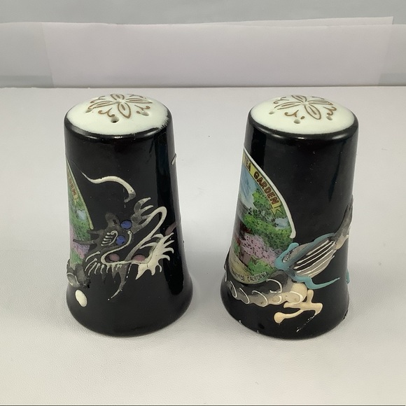 VTG Golden Gate Park Japanese Tea Garden Embossed Ceramic Salt/Pepper Shakers - Picture 2 of 9